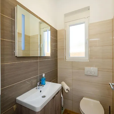 My Dalmatia - Sea View Tonka With Private Swimming Pool And Gym