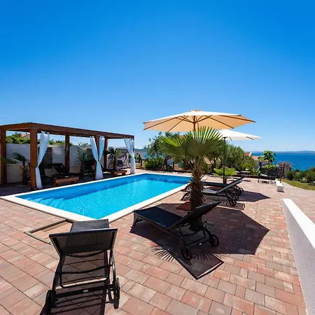 Nyaraló My Dalmatia - Sea View Tonka With Private Swimming Pool And Gym