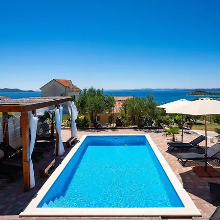 My Dalmatia - Sea View Tonka With Private Swimming Pool And Gym *